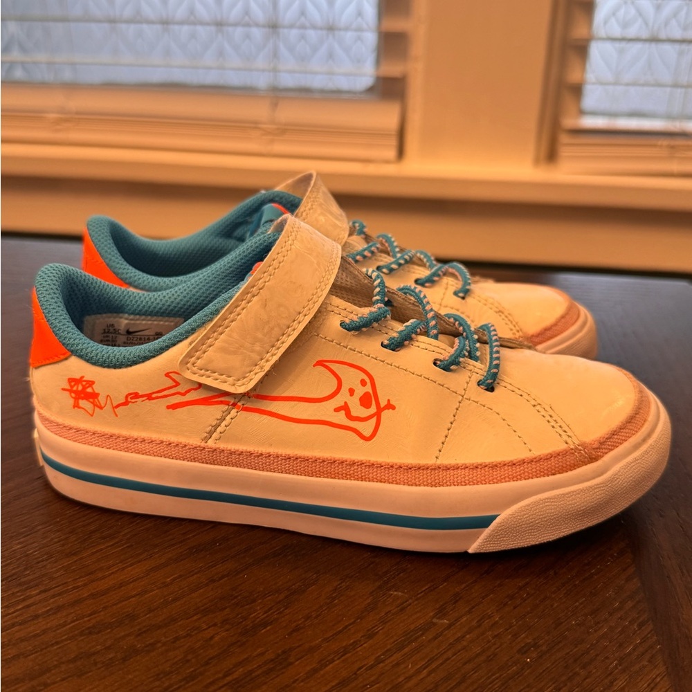 Nike kids 12.5 EUC